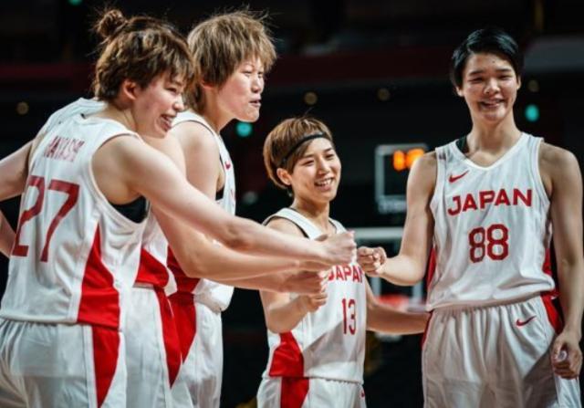 九游体育比分直播、实时比分网、足球比分、篮球比分、电竞比分、九游体育战绩查询-【2021国际篮坛十大新闻】雄鹿登顶 科比终入名人堂